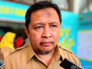 Jejak Kontroversial Eks Sekda Bondowoso, Ancam Bunuh hingga Chat Mesra Jejak Kontroversial Eks Sekda Bondowoso, Ancam Bunuh hingga Chat Mesra