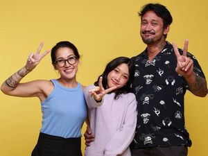 Jawaban Mieke Amalia Soal Menangis Lihat Jenaka Nyanyi di Panggung Jawaban Mieke Amalia Soal Menangis Lihat Jenaka Nyanyi di Panggung