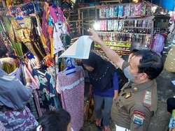 PD Pasar Palembang Beri Kesempatan PKL 16 Ilir Berjualan Lagi Hingga Idul Adha