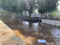 Sudah Agustus, Pembangunan Tanggul Hek Kramat Jati Belum Juga Dimulai