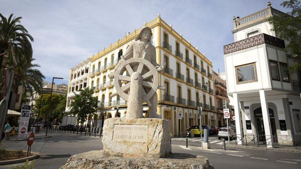 Pesona Ibiza yang Jadi Primadona Wisata Dunia