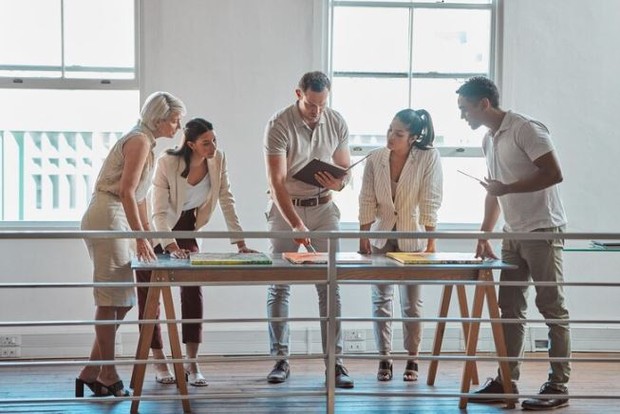 Punya Pemikiran yang Terbuka. foto freepik.com: YuriArcusPeopleImages Punya Pemikiran yang Terbuka. foto freepik.com: YuriArcusPeopleImages