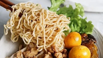 4 Perbedaan Bakmi dan Mi Ayam Menurut Netizen X, Begini Katanya