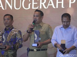 Peduli Budaya Lokal, DPRD Bandung Dianugerahi detikJabar Awards