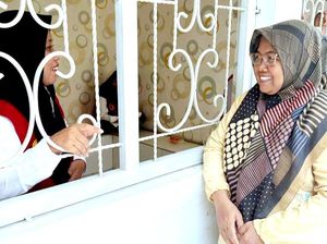 Kala Guru PAUD Datangi Rutan PN Karawang Demi Rapor Siswa Kala Guru PAUD Datangi Rutan PN Karawang Demi Rapor Siswa
