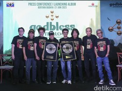 God Bless Peringati Usia Emas Lewat Album Anthology dan Tur 6 Kota