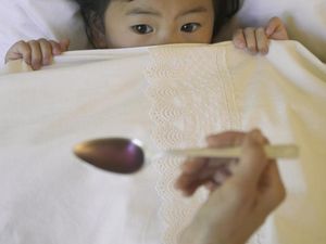 Geger Anak-anak TK di Taiwan Dicekoki Obat Sirop Berbahaya oleh Guru! Geger Anak-anak TK di Taiwan Dicekoki Obat Sirop Berbahaya oleh Guru!