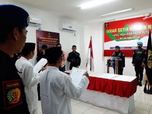 2 Napiter Lapas Pasir Putih Eks Jaringan JAD Ikrar Setia ke NKRI 2 Napiter Lapas Pasir Putih Eks Jaringan JAD Ikrar Setia ke NKRI