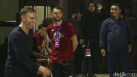 Pertandingan yang mempertemukan Persija vs Rans Nusantara ini digelar di PTIK, Marko Simic yang baru saja bergabung dengan Persija nampak belum diturunkan. 
