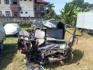 Sopir Truk Maut Tabrak Pikap Jadi Tersangka, Terancam 6 Tahun Bui Sopir Truk Maut Tabrak Pikap Jadi Tersangka, Terancam 6 Tahun Bui