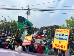 Mahasiswa Geruduk MA Tuntut Usut Tuntas Kasus Mafia Tanah