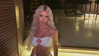 8 Foto Selebgram Hampir Dipenjara karena Stalking Pemain Bola Mason Mount