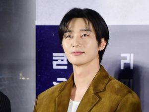 Respons Park Seo Joon Ditanya Kabar Pacaran dengan YouTuber Xooos Respons Park Seo Joon Ditanya Kabar Pacaran dengan YouTuber Xooos