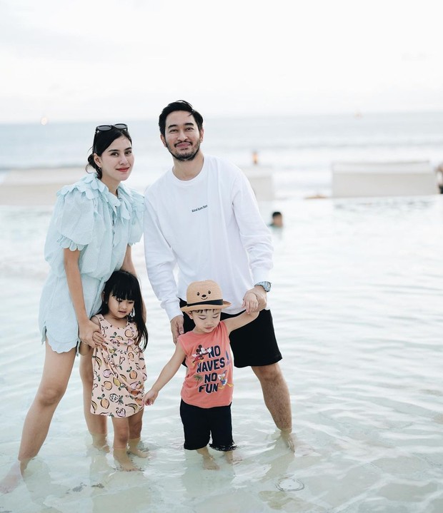 Pasangan Syahnaz Sadiqah dan Jeje/Foto: Instagram.com/@syahnazs Pasangan Syahnaz Sadiqah dan Jeje/Foto: Instagram.com/@syahnazs