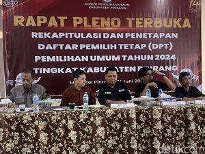 KPU Pinrang Tetapkan 294.966 Daftar Pemilih Tetap, Lebih Banyak Perempuan