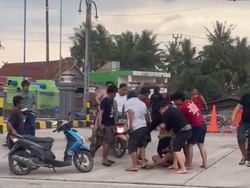 Heboh Pria di Sidrap Ditangkap Terkait Kasus Narkoba, Jadi Tontonan Warga