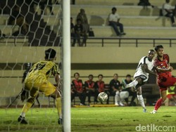 Rans Nusantara berhasil kalahkan Persija Jakarta di Stadion PTIK, Jakarta, Rabu (21/6/2023). Gol Persija dicetak oleh Alfriyanto Nico pada menit ke-61, sedangkan gol Rans Nusantara diciptakan oleh Antoni Putro Nugroho pada menit ke-78 dan 90+3. 