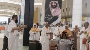 Suasana Bandara Internasional Jeddah Dipenuhi Jemaah Calon Haji