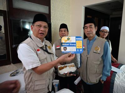 Potret Timwas DPR Cek Hotel dan Katering Jemaah Haji 2023 di Madinah
