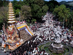 Bali Sepekan: Pelebon Raja Denpasar Habiskan Rp 2 M-Tol Gilimanuk Ditunda