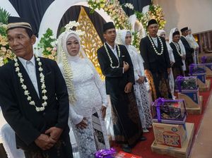 Hari Keluarga Nasional, 10 Pasangan Siri Ikut Nikah Massal di Pekalongan
