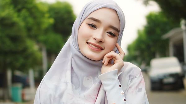 Ngaku Lalai, Inara Rusli Gak Niat Jadi Pelakor