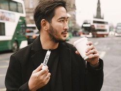 Jeje Nangis Tiap Salat Usai Pergoki Syahnaz Selingkuh dengan Rendy Kjaernett