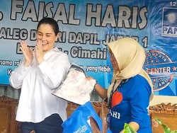 Saat Jennifer Dunn Bluskan Kenalkan Suaminya Faisal Haris ke Warga