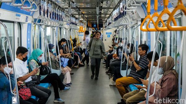 Mantap! Naik MRT Cuma Bayar Rp 1 di HUT DKI Jakarta Hari Ini