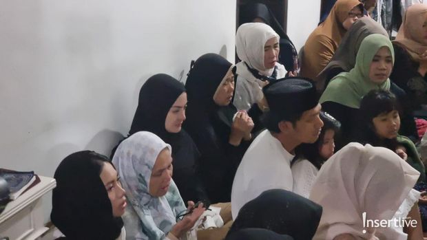 Rumah Duka Ayah Ibnu Jamil