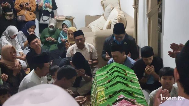 Rumah Duka Ayah Ibnu Jamil