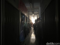 Nunggak Bayar Listrik, Satu Blok Gedung di Pasar Pelita Gelap