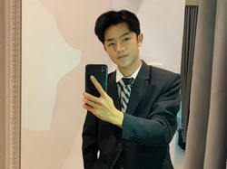 Kisah Guru di Bandung Viral Disebut Mirip Artis Korea, Bikin Semangat Sekolah