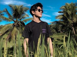 Heboh Guru di Bandung Punya Wajah Mirip Artis Korea