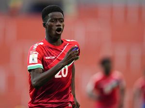 MU Lirik Bojang si Topan Gambia