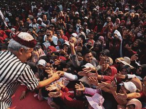 32 Ribu Warga Padati Alun-alun Nganjuk, Ganjar Pesan Jangan Nyampah