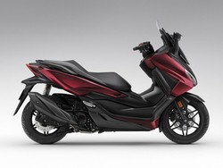 Honda Forza Tampil Makin Mewah, Harga Rp 90,3 Juta
