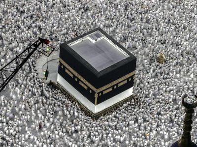 Jemaah Haji Penuhi Kabah, Hampir 1,5 Juta Orang Telah Tiba di Mekkah