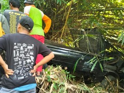 Mobil Pikap Jatuh ke Jurang di Cianjur, Sopir Tewas