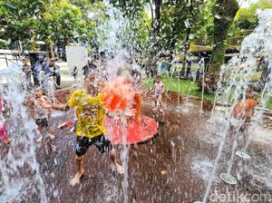 Libur Telah Tiba, Taman Kota Ramai untuk Bermain
