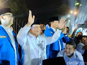 Ditemani Gibran, Prabowo Hadiri Harlah PMII di Solo Ditemani Gibran, Prabowo Hadiri Harlah PMII di Solo