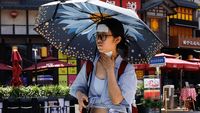 Panas Membara, Beijing Keluarkan Peringatan Cuaca ke Level Merah