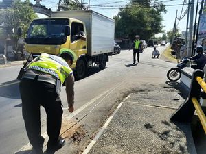 Polisi Kesulitan Mengidentifikasi Pelaku Tabrak Lari yang Tewaskan 3 ABG Polisi Kesulitan Mengidentifikasi Pelaku Tabrak Lari yang Tewaskan 3 ABG