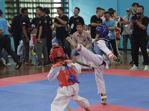 Polres Jakbar Buka Kejuaraan Taekwondo Sambut HUT Ke-77 Bhayangkara