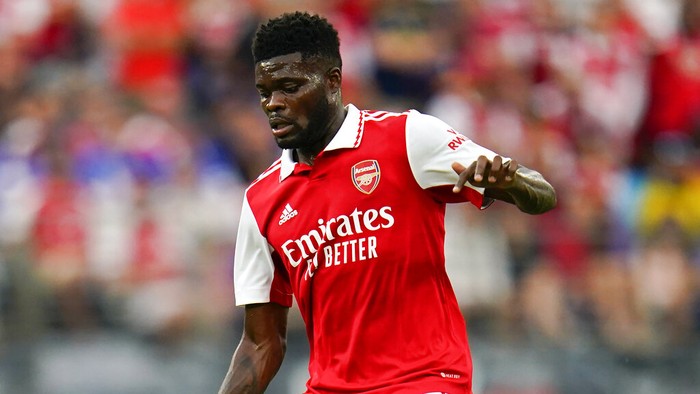 Arsenal midfielder Thomas Partey controls the ball against Everton during the first half of a pre-season friendly soccer match, Saturday, July 16, 2022, in Baltimore. (AP Photo/Julio Cortez)