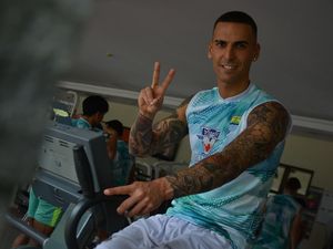 Alberto Rodriguez Bakal Dimainkan 20 Menit di Laga Persib Vs PSS