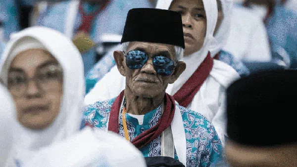 Asa Lansia Menginjakkan Kaki di Tanah Suci