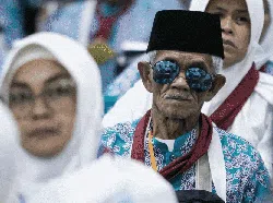 Asa Lansia Menginjakkan Kaki di Tanah Suci