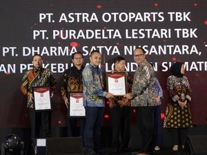 Terima Apresiasi High Dividen, Bank Jatim Komitmen Berkontribusi Untuk Negeri Terima Apresiasi High Dividen, Bank Jatim Komitmen Berkontribusi Untuk Negeri