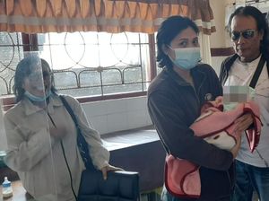 Bayi yang Ditemukan di Pinggir Selokan Diserahkan ke Dinsos Bali